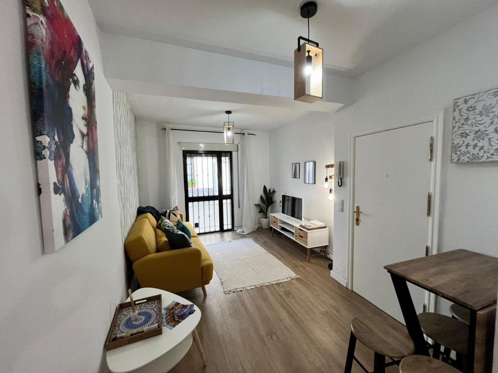 Apartament Luna De San Basilio *